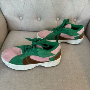 JEFFREY CAMPBELL Limit Platform Sneakers in Green / Pink, Sise 8